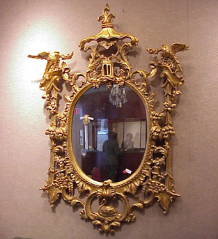 Lot image - Georgian Style Gilt-Decorated Mirror
