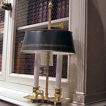 Lot image - Louis XVI Style Gilt-Bronze Bouillotte Lamp