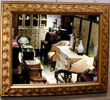 Lot image - Classical Style Gilt-Decorated Mirror