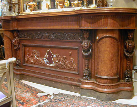 Lot image - Italian Renaissance Revival Walnut Bar