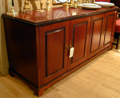 Lot image - Georgian Style Mahogany Credenza
