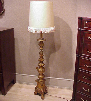 Lot image - Italian Rococo Style Gilt Carved Wood Lamp