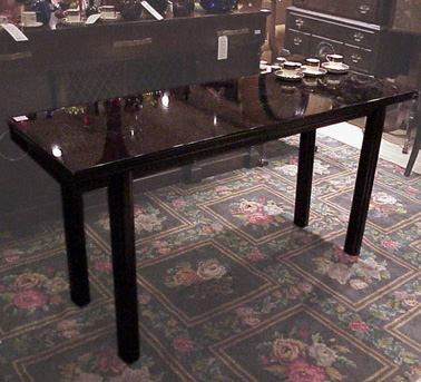Lot image - Lacquered Console