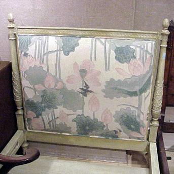 Lot image - Louis XVI Style Painted Bed