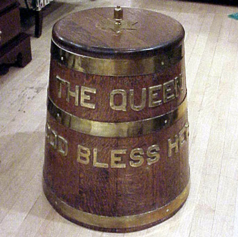 Lot image - English Brass Bound Oak Barrel