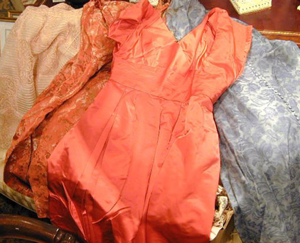 Lot image - Group of Costumes