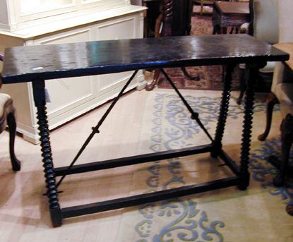 Lot image - Baroque Style Walnut Side Table
