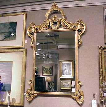 Lot image - Georgian Style Gilt Carved Wood Mirror