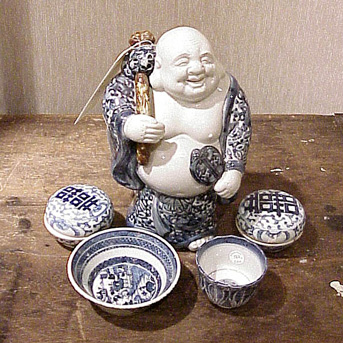 Lot image - Group of Five Blue and White Porcelain Articles