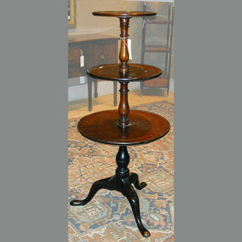 Lot image - George III Style Mahogany Dumbwaiter