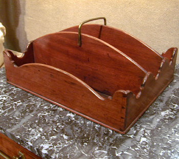 Lot image - George III Mahogany Bottle Tray