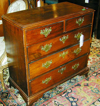 Lot image - George III Mahogany Chest of Drawers