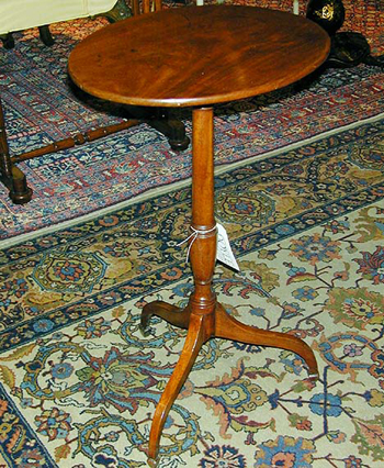 Lot image - George III Mahogany Candle Stand