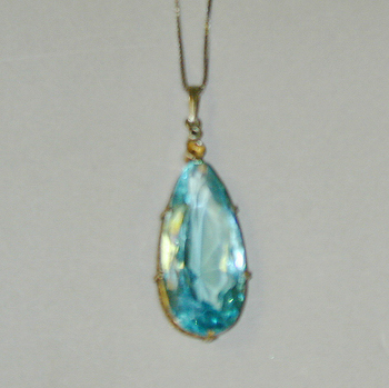 Lot image - Aqua Stone Pendant