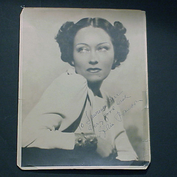 Lot image - SWANSON, GLORIA; Inscribed photograph