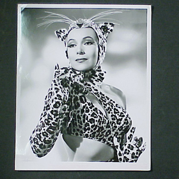 Lot image - DEL RIO, DOLORES; Approximately 1100 photographic stills