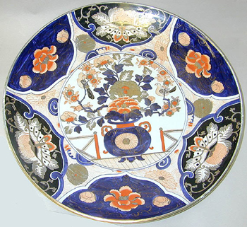 Lot image - Large Japanese Imari Charger