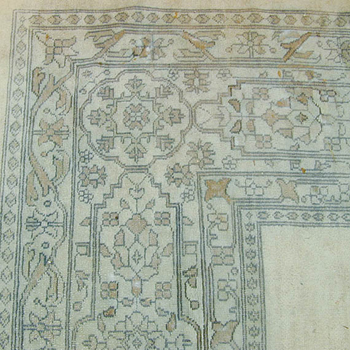Lot image - Oushak Carpet