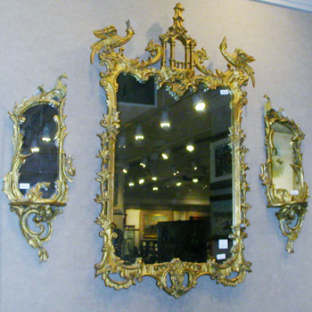 Lot image - George III Style Gilt Decorated Mirror Together with a Pair of Gilt Decorated Mirror Back Brackets en Suite