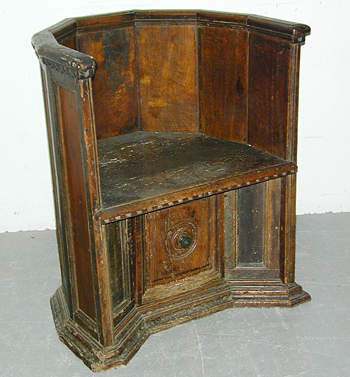 Lot image - Italian Renaissance Walnut Armchair