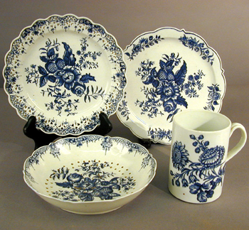 Lot image - Group of Four Worcester Blue and White Porcelain Articles