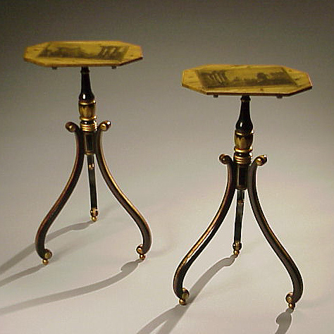 Lot image - Pair of Regency Painted and Gilt Pole Screens