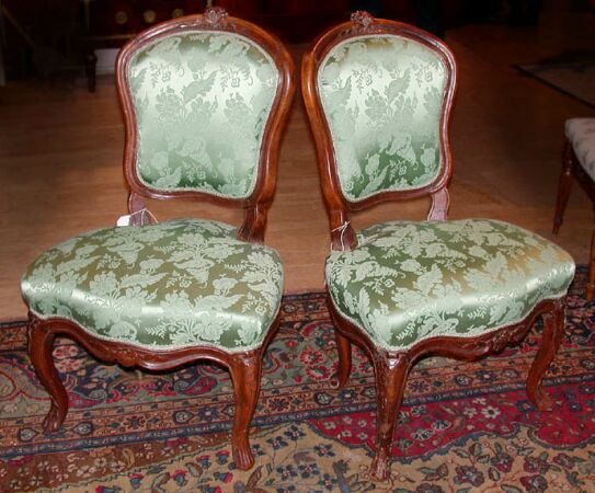 Lot image - Pair of Louis XV Walnut Side Chairs Mid 18th Century