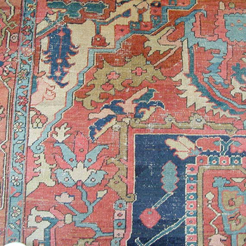 Lot image - Heriz Carpet
