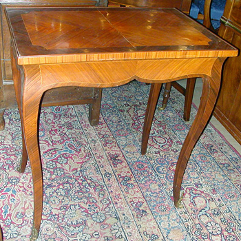 Lot image - Louis XV Kingwood Side Table