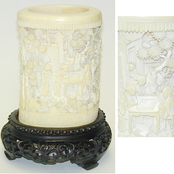 Lot image - Chinese Carved Ivory Tusk Vase