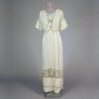 Lot image - Ivory Chiffon and Satin Evening Gown