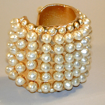 Lot image - Chanel Faux Pearl and Gilt Cuff Bracelet