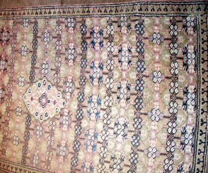 Lot image - Serab Runner