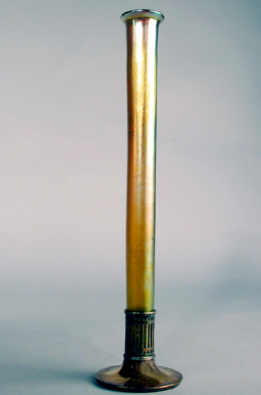 Lot image - Tiffany Favrile Glass Vase