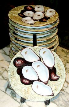 Lot image - Set of Twelve Porcelain Oyster Plates