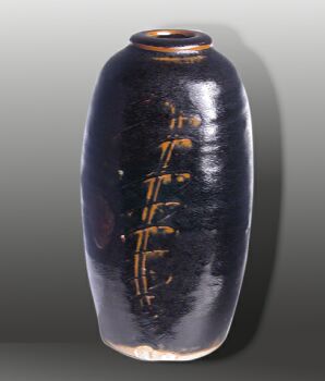 Lot image - Pottery Vase
