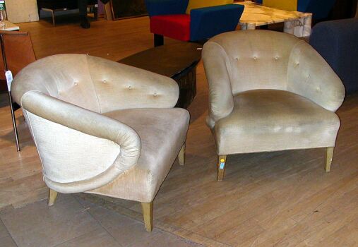 Lot image - Pair of Club Chairs