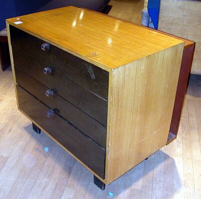Lot image - Blond Wood Chest of Drawers