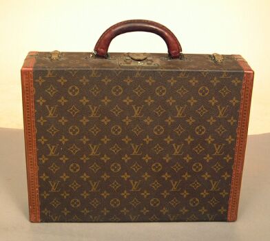 Lot image - Louis Vuitton Briefcase