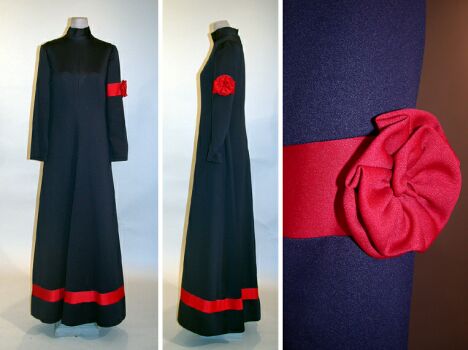 Lot image - Geoffrey Beene Navy Satin Evening Gown