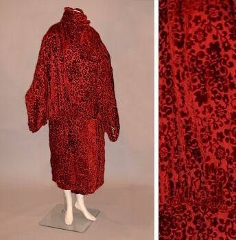 Lot image - Cut Velvet Coat