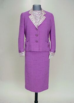 Lot image - Chanel Mauve Wool Suit