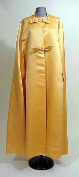 Lot image - Lanvin-Castillo Melon Orange Evening Cape