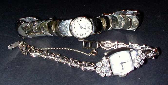 Lot image - Two Ladys Wristwatches