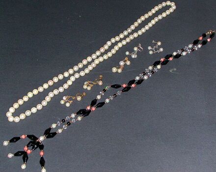 Lot image - Group of Assorted Bead Jewelry   14 kt. yellow and white gold, comprising a cultured pearl necklace, a black onyx and coral...