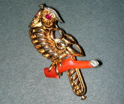 Lot image - Gold and Coral Owl Pin