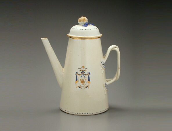 Lot image - CHINESE EXPORT PORCELAIN LIGHTHOUSE-FORM COFFEE POT FOR THE AMERICAN MARKET  Qianlong Period, circa 1790  Height 9 1/4 inches (23.5 cm)