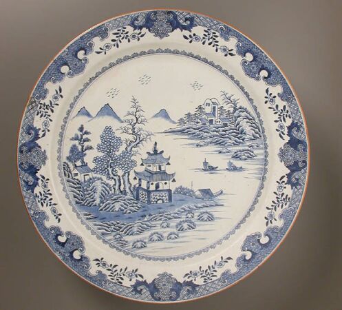 Lot image - CHINESE EXPORT BLUE AND WHITE PORCELAIN CHARGER  Qianlong Period (1736-1795)  Diameter 21 3/4 inches (55.3 cm)