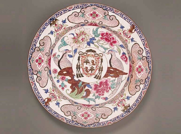 Lot image - CHINESE EXPORT PAINTED ENAMEL ARMORIAL DISH  Circa 1730-1745  Diameter 12 1/4 inches (31cm)