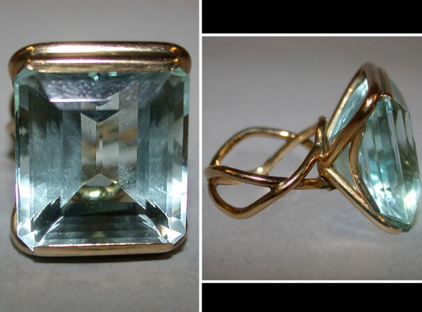 Lot image - Aquamarine Ring